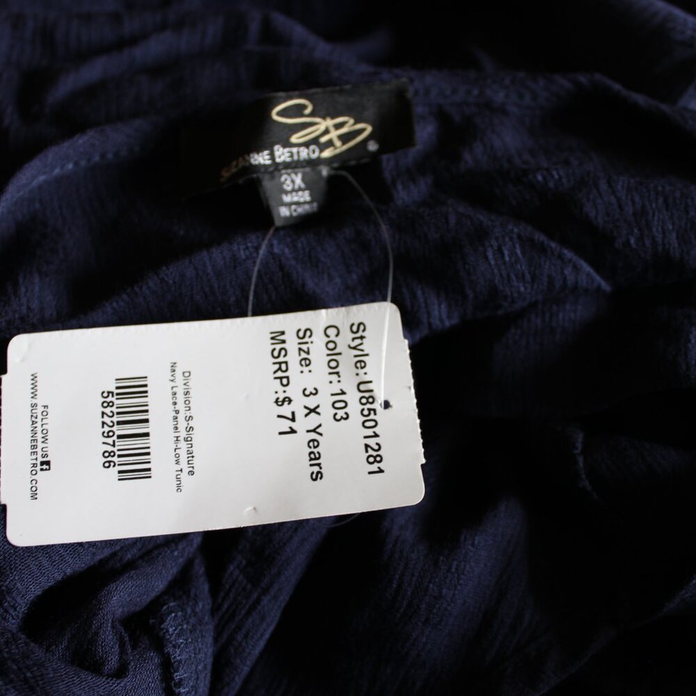 Lightweight Blouse - Picture 3 of 3